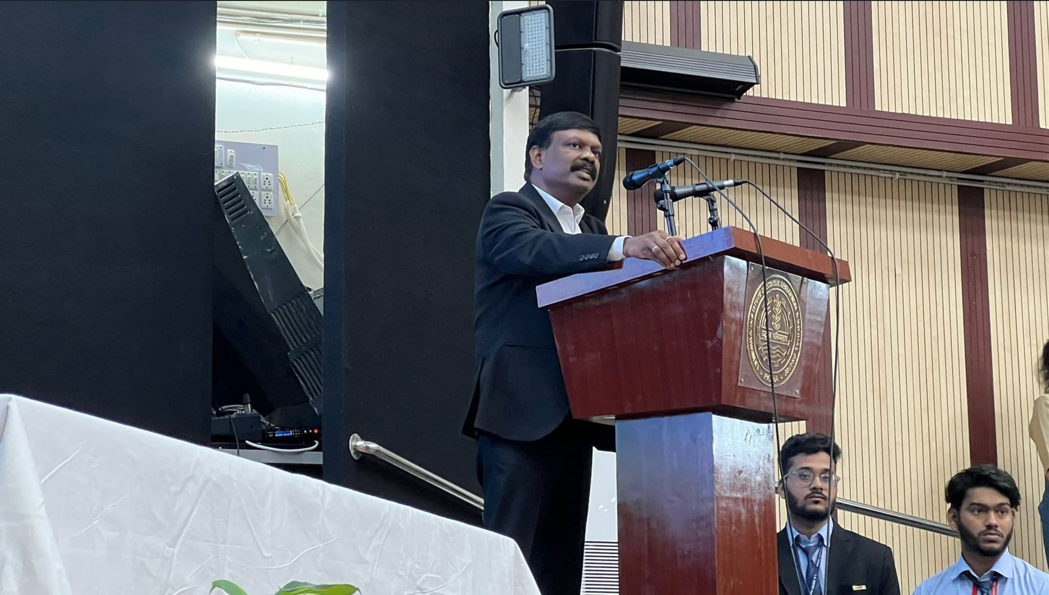 LNMI Patna Placement 2025: एलएनएमआई पटना के छात्रों ने किया धमाल! 44 कंपनियों में प्लेसमेंट, 16.4 लाख का टॉप पैकेज!