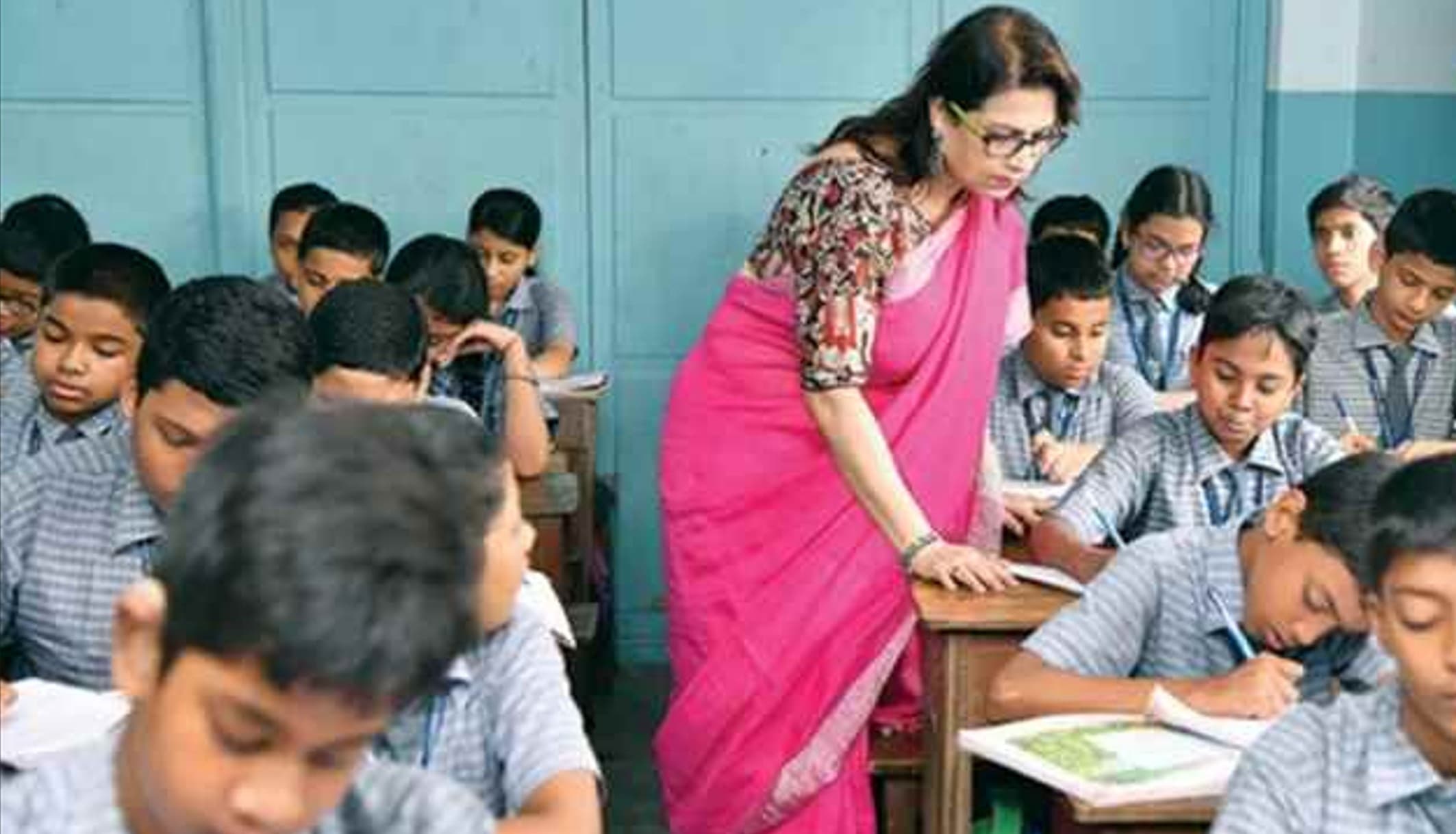 Bihar Teacher Salary Update: अब पहले मिलेगा शिक्षकों को वेतन, अफसर करेंगे इंतज़ार! शिक्षा विभाग ने जारी किया कड़ा आदेश
