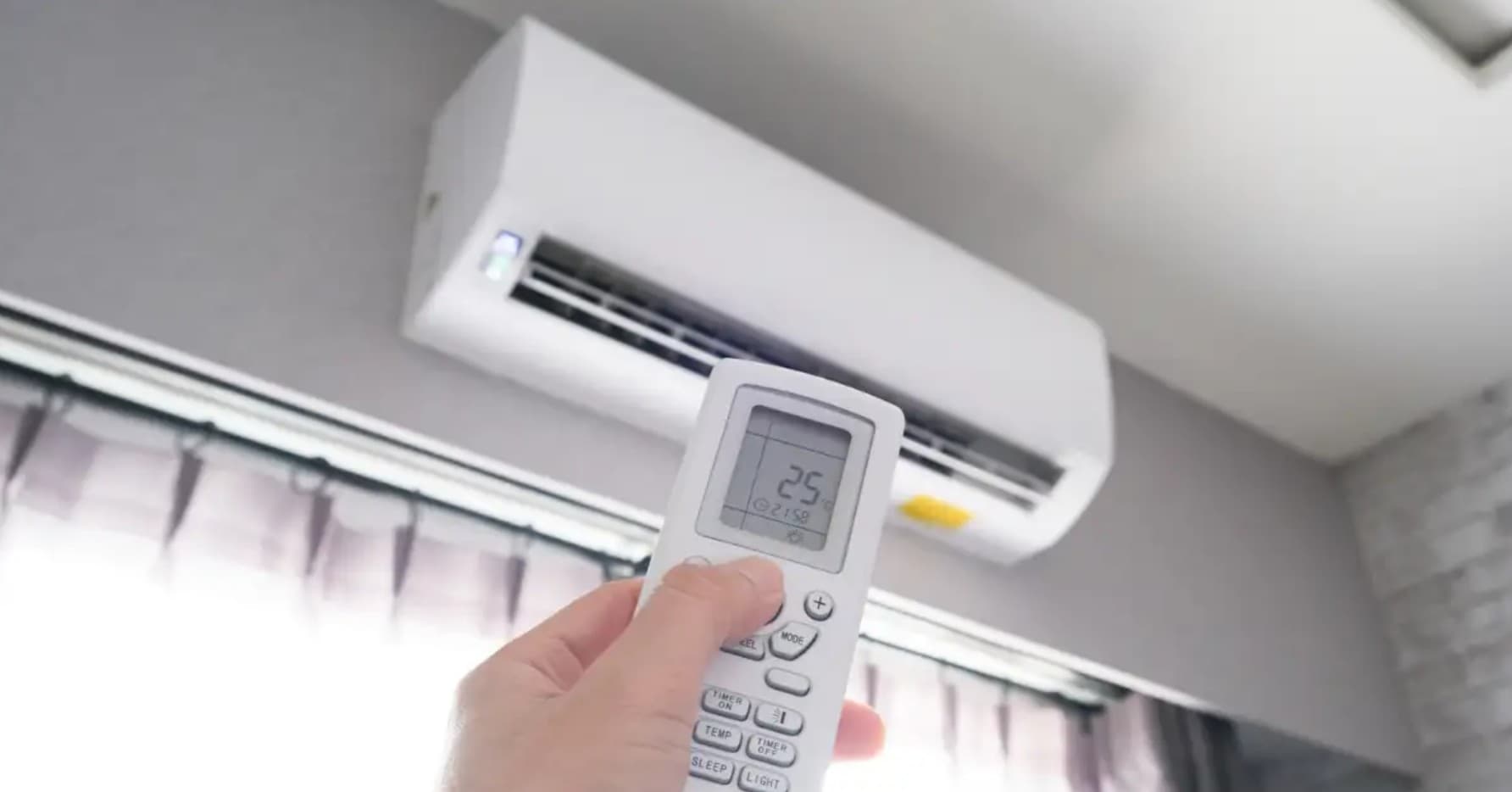 AC room health problems : हर दिन एसी में रह रहे हैं? ये बातें नहीं जानेंगे तो बीमार होना तय है!