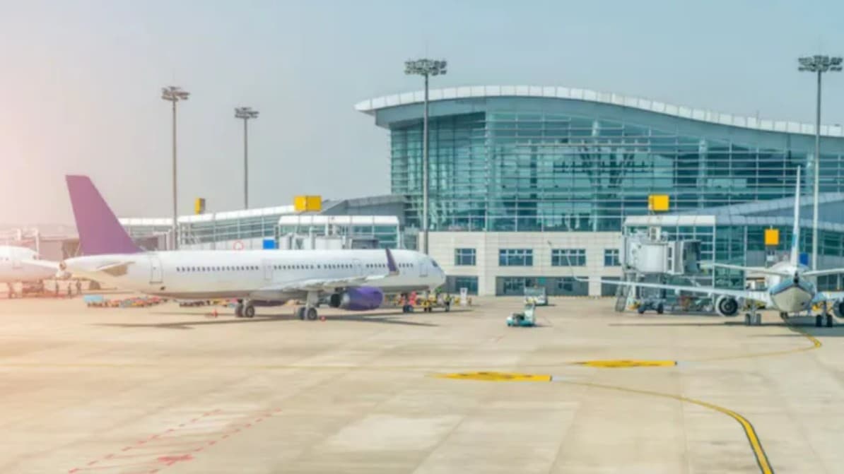 Bihar Airport Scheme 2025: बिहार को मिलने जा रहे हैं 6 नए एयरपोर्ट! जानें किन जिलों में बनेगा हवाई सफर का नया रास्ता
