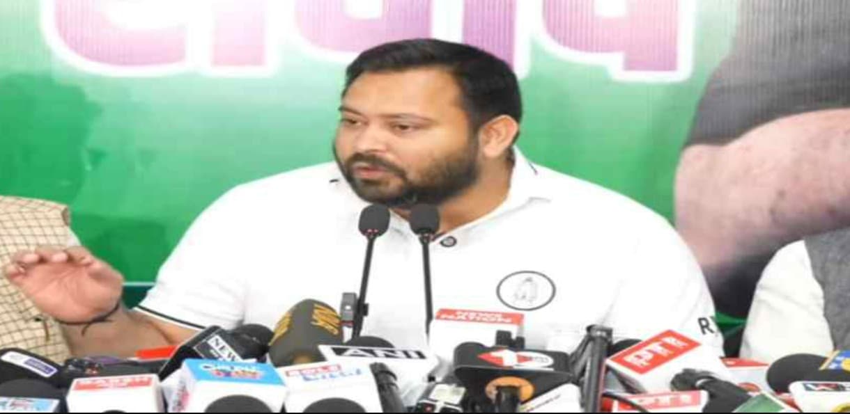 Bihar Elections 2025: तेजस्वी यादव बोले– 14 को आएंगे नतीजे, 18 को होगी शपथ! NDA के पसीने छूट रहे हैं