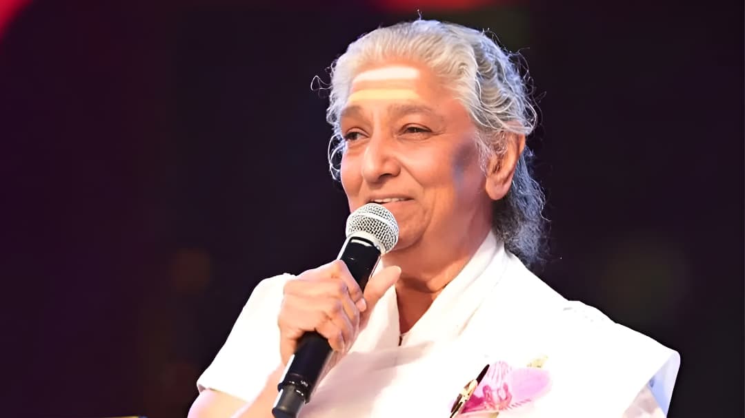 Singer S Janaki Death: नहीं रहीं दिग्गज गायिका जानकी अम्मा, इस बड़ी वजह से ठुकरा दिया था पद्म भूषण सम्मान