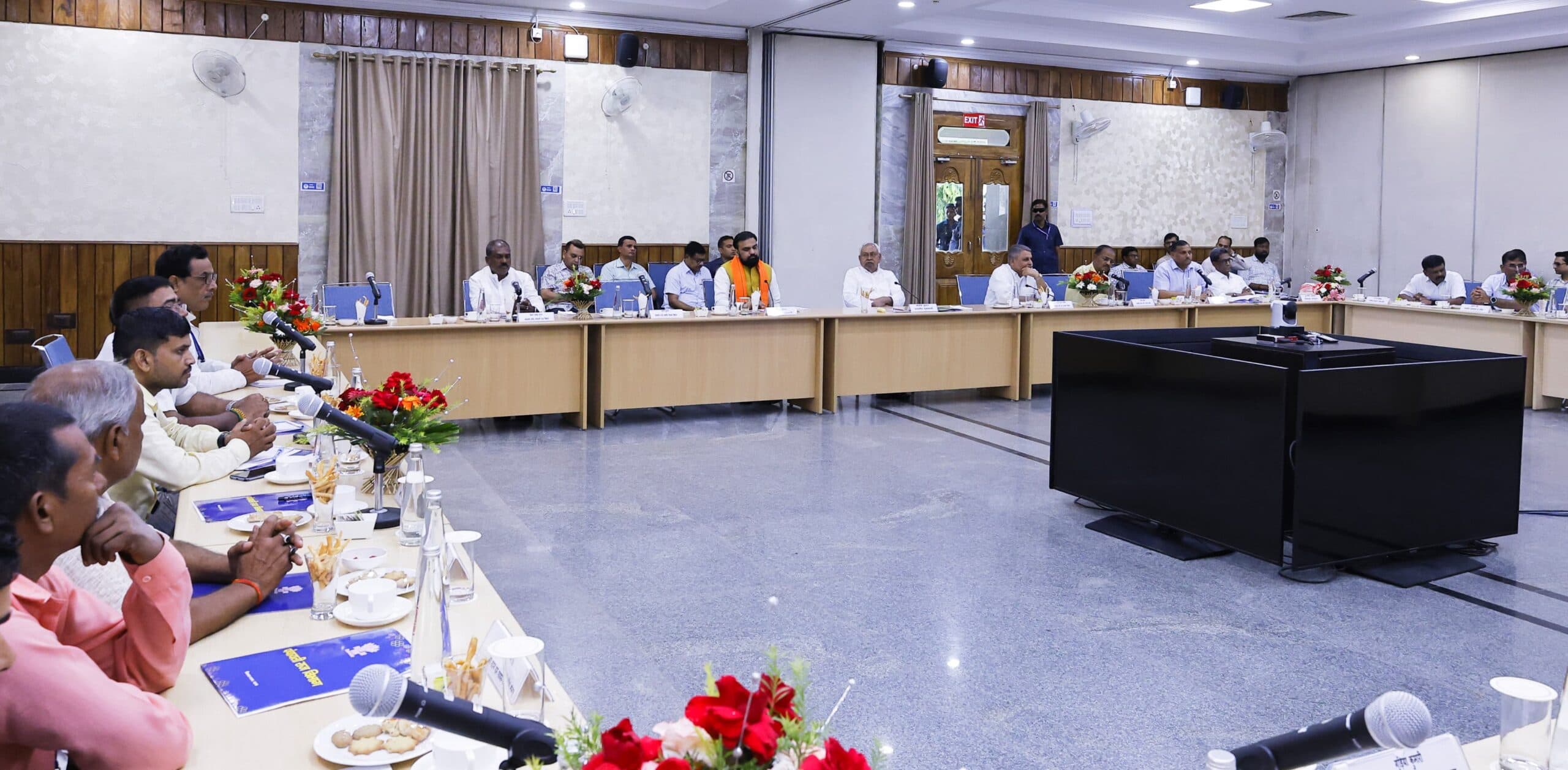 Bihar Panchayati Raj 2025: बिहार में पंचायत प्रतिनिधियों को बड़ी सौगात: भत्ता डेढ़ गुना बढ़ा, अब सामान्य मृत्यु पर भी मिलेगा 5 लाख का अनुदान!