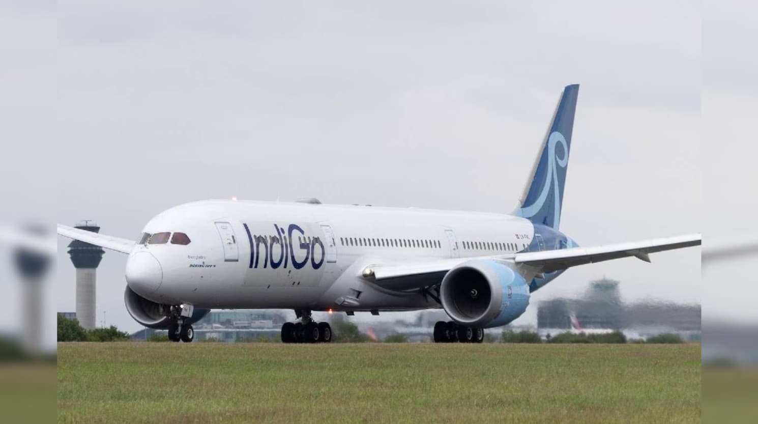 Airbus A320 Issue: भारत में 200–250 विमान ग्राउंड होने की आशंका, Indigo–Air India की उड़ानें प्रभावित
