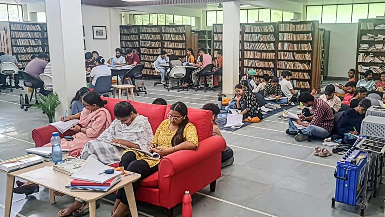 Punjab News: अबोहर की ‘आभा लाइब्रेरी’ समेत 275 आधुनिक पुस्तकालय तैयार, ग्रामीण इलाकों में बदला पढ़ाई का ढांचा