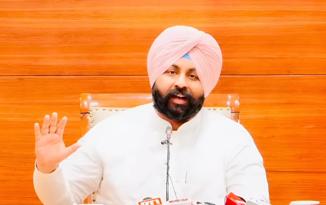 पंजाब के सरकारी स्कूलों के 882 विद्यार्थियों ने नीट-यूजी 2026 परीक्षा पास की, 2 वर्षों में नीट पास करने वालों की संख्या 100 प्रतिशत बढ़ी: हरजोत सिंह बैंस