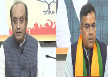 गरीब वोटरों को लुभाने के लिए पैसा बांट रहे हैं केजरीवाल: भाजपा