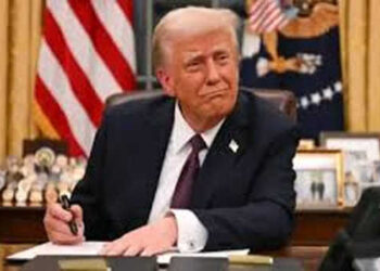 डोनाल्ड ट्रम्प ने