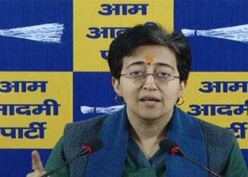 हार की डर से बौखलाई भाजपा यमुना में छुड़वा रही जहरीला पानी: आतिशी