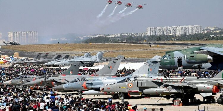 Aero India 2025: आज से शुरू होगा एशिया का सबसे बड़ा एयर शो ‘एयरो इंडिया’, दुनिया देखेगी भारत की सैन्य ताकत