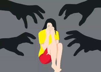 Bengaluru Hotel Gangrape: डिनर के लिए युवती को होटल में ले गए, छत पर चार युवकों ने किया गैंगरेप