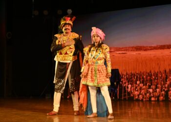 Bihar News: अखिल भारतीय असैनिक सेवा नाट्य प्रतियोगिता में बिहार की चमक, पोरस-सिकंदर के मंचन ने बटोरी वाहवाही!