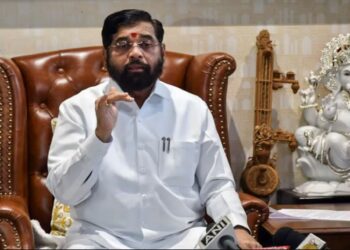 Eknath Shinde: महाराष्ट्र के डिप्टी CM एकनाथ शिंदे को बम से उड़ाने की धमकी, एक साथ कई पुलिस थानों में आया मेल