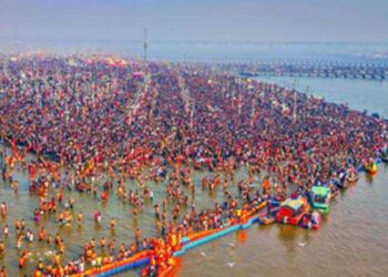 बसंत पंचमी में महाकुंभ में आस्था का मेला,12 बजे तक करीब 89 लाख ने किया स्नान