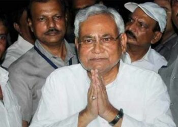 Bihar Nrews Hindi: मुख्यमंत्री नीतीश कुमार ने सुधा का पहला एक्सपोर्ट कंसाइनमेंट किया रवाना – देखिए कैसे दिखाई वाहनों को हरी झंडी!