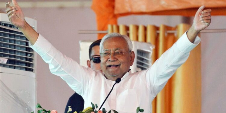 Bihar News Hindi: नीतीश कुमार से मिले 2023 बैच के IAS अधिकारी, साझा किए ट्रेनिंग के अनोखे अनुभव!