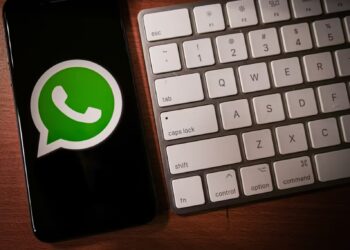 WhatsApp ने जनवरी 2025 में 99 लाख से ज्यादा भारतीय अकाउंट्स को किया बैन, जानिए क्या हैं वजहें!