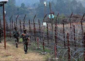 Pahalgam Terror Attack: पाकिस्तान की नापाक हरकत, चौथे दिन भी बॉर्डर पर गोलीबारी, सेना ने दिया करारा जवाब!”