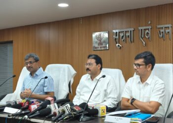 BiharTourism: बिहार में टूरिज्म बनेगा नया उद्योग! अब छोटे निवेशक भी खोल सकेंगे होटल, सरकार देगी सब्सिडी और PF में पैसा!