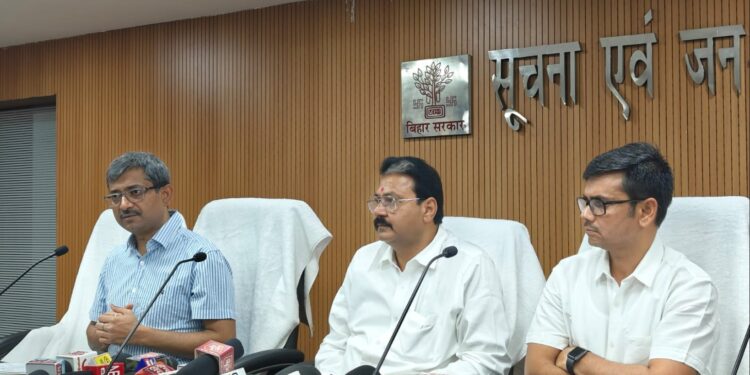 BiharTourism: बिहार में टूरिज्म बनेगा नया उद्योग! अब छोटे निवेशक भी खोल सकेंगे होटल, सरकार देगी सब्सिडी और PF में पैसा!