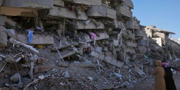 Earthquake Alert: भारत समेत 5 देशों में भूकंप के झटके, तड़के लोगों में मची अफरातफरी