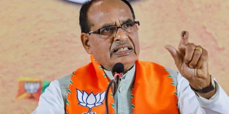 Bihar Housing Mission: बिहार के गरीबों को 14 लाख नए घर! शिवराज की बड़ी घोषणा – 8 महीने में बदलेगी तस्वीर!