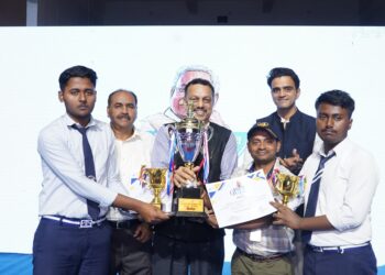 Bihar Sports Quiz Competition: बिहार बना देश का पहला राज्य जिसने कराया स्कूली बच्चों के लिए खेल ज्ञानोत्सव! 1 लाख से ज्यादा रजिस्ट्रेशन, जानें किसने मारी बाज़ी?