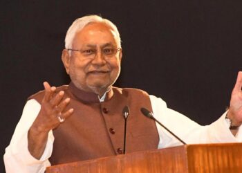Bihar Cabinet Decisions: बिहार कैबिनेट का बड़ा धमाका, 34 फैसले, 15995 करोड़ की बिजली सब्सिडी से लेकर 14000 किमी सड़कों तक, जानिए सबकुछ!