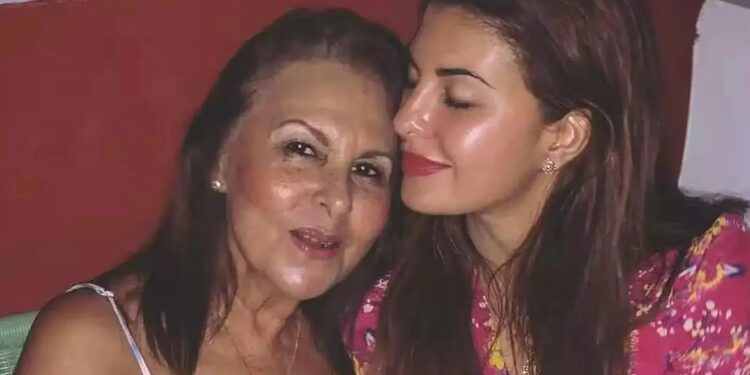 Jacqueline Fernandez Mother Death: जैकलीन फर्नांडीस की मां का स्ट्रोक से निधन, मुंबई के लीलावती अस्पताल में ली आखिरी सांस