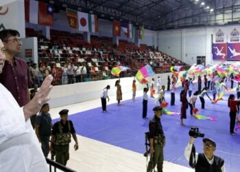 Khelo India Youth Games 2025 : बिहार में पर्यटन और खेलों का नया युग! नीतीश कुमार ने बोधगया में इंटरनेशनल गेस्ट हाउस और गया में मेजर ध्यानचंद खेल परिसर का किया उद्घाटन”