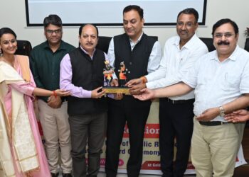 PRS Awards 2025: छत्तीसगढ़ में पीआर जगत का महाकुंभ, जनसंपर्क दिवस पर दिग्गजों को मिला सम्मान!