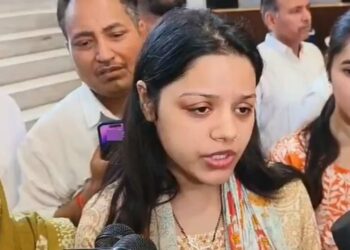 Hemanshi Narwal viral video: पति की शहादत के बाद भी नहीं टूटी हिमांशी! बोलीं- ‘ना मुसलमान दोषी, ना कश्मीरी दुश्मन’