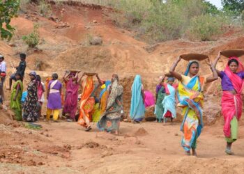 Bihar SC ST Development Projects: दलित टोलों में विकास की क्रांति! 23 लाख से ज्यादा आवेदन, स्कूल-आंगनबाड़ी निर्माण में तेजी