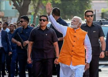 PM मोदी के पटना दौरे से पहले बिजली विभाग अलर्ट! एयरपोर्ट से राजभवन तक 24 घंटे सप्लाई की स्पेशल तैयारी