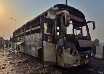 Begusarai to Delhi Bus Incident: दिल्ली जा रही बस में आग से 5 बिहारी यात्रियों की दर्दनाक मौत, मुख्यमंत्री नीतीश कुमार ने जताया शोक