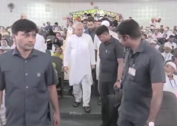 Haj Yatra 2025: CM नीतीश कुमार ने हज यात्रियों को दी दुआओं की सौगात, 2403 आज़मीन ए हज की रवानगी से पहले बोले- ‘आपकी दुआ कबूल हो’