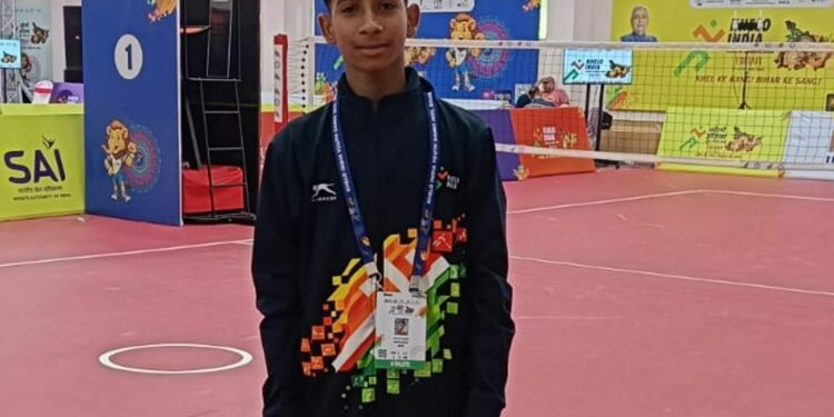 Khelo India 2025 Bihar: दादा की मौत के बाद भी नहीं रुके आयुष, सेपक टकरा में बिहार को दिलाया ऐतिहासिक रजत पदक!