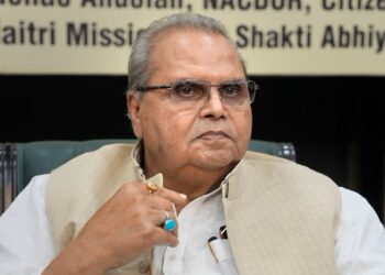 सत्यपाल मलिक पर शिकंजा: भ्रष्टाचार की जाँच है या असहमति की सज़ा?