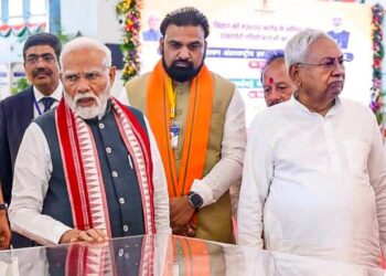PM Modi Rohtas visit 2025: बिहार में ₹48,500 करोड़ की बरसात! पीएम मोदी-नीतीश ने मिलकर रोहतास से बदली विकास की दिशा