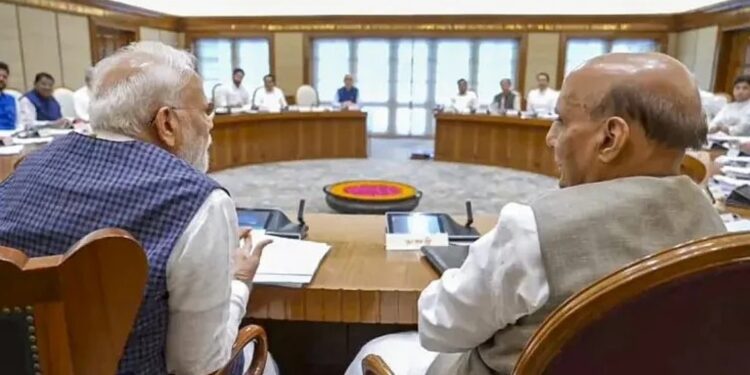 Operation Sindoor: मोदी सरकार ने आज बुलाई सर्वदलीय बैठक, विपक्ष को देंगे ऑपरेशन सिंदूर की जानकारी