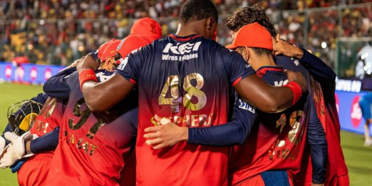 IPL 2025: कप्तान पाटीदार चोटिल, RCB की ट्रॉफी उम्मीदों को झटका! जितेश बन सकते हैं कप्तान