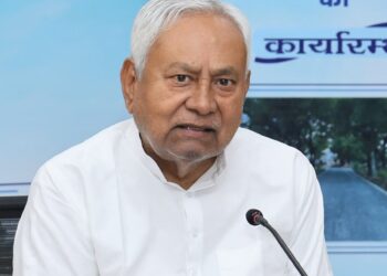 Bihar Revenue Ranking 2025: बांका ने मारी बाज़ी! अप्रैल की टॉप राजस्व रैंकिंग में सबसे आगे, जानें आपके जिले का स्थान