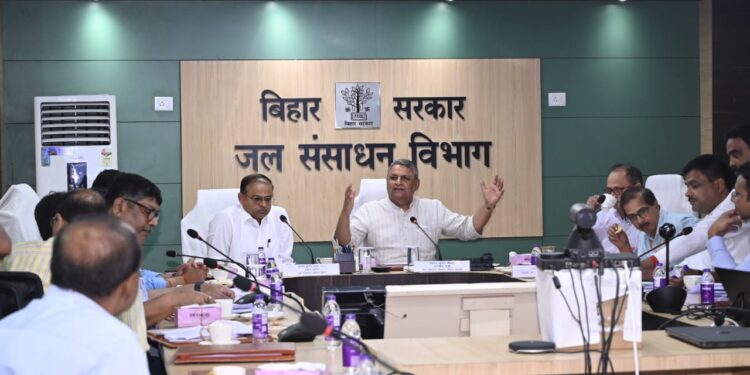 Bihar Flood 2025: बिहार में बाढ़ का खतरा! कोसी-गंडक समेत सभी नदियों के तटबंध होंगे मजबूत, 1185 करोड़ की योजनाएं शुरू