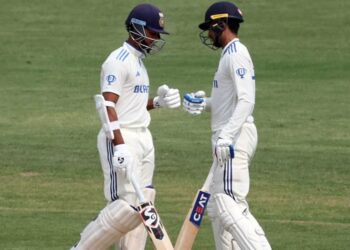 India vs England 1st Test: हेडिंग्ले की पिच पर कहर बरपाएंगे तेज गेंदबाज़, कप्तान गिल की अग्निपरीक्षा तय!