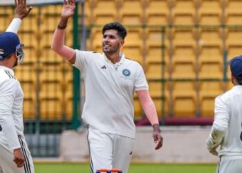 Harshit Rana Team India: लीड्स टेस्ट से पहले टीम इंडिया में बड़ा बदलाव! हर्षित राणा की एंट्री से तेज गेंदबाजी को मिला नया हथियार