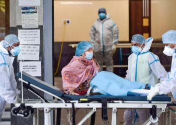 Covid-19 का नया संकट? 24 घंटे में 324 नए केस, 3 मौतें, फिर बढ़ा खतरा! जानिए कौन-कौन से राज्य सबसे ज्यादा प्रभावित हैं