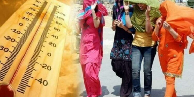 Weather Update: भीषण गर्मी का कहर: देशभर में 22 जगहों पर तापमान 44°C से ऊपर, यूपी-पंजाब में 21 मौतें, कब मिलेगी राहत?