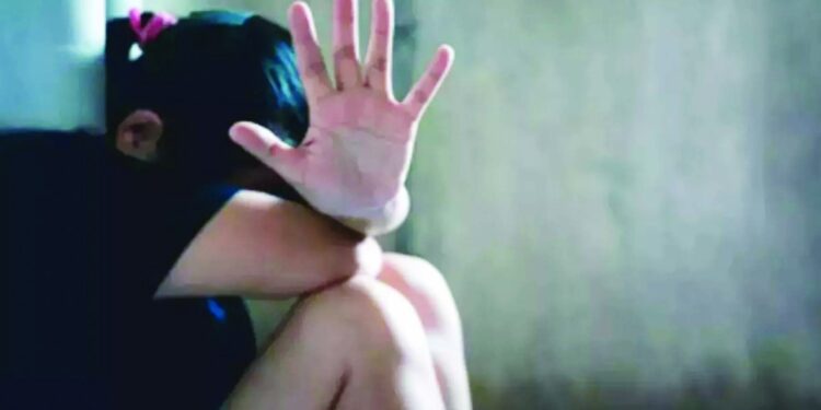 बिहार में दलित बच्ची की मौत: कानून-व्यवस्था और स्वास्थ्य सेवाओं की विफलता