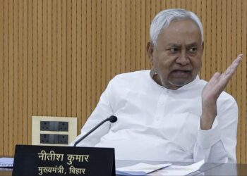 Bihar Rajswa Samiksha 2025: राजस्व विभाग में चलेगा सुधार का बुलडोजर! मंत्री संजय सरावगी करेंगे जिलों में योजनाओं की धरातली जांच