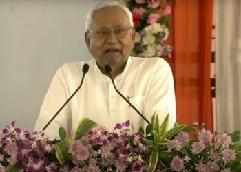 महिलाओं के लिए नीतीश कुमार की 5 बड़ी घोषणाएं: पेंशन से लेकर विवाह भवन तक, जानें पूरी डिटेल!